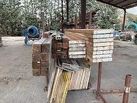 Divers bekistingsmateriaal