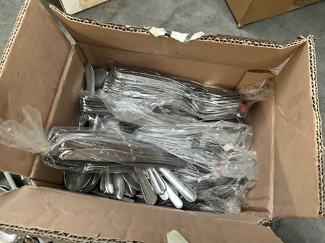 Divers bestek - afbeelding 1 van  2