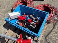 Divers blusmateriaal - afbeelding 3 van  9