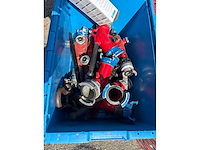 Divers blusmateriaal - afbeelding 4 van  9