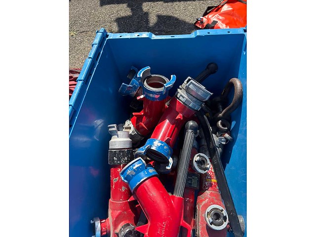 Divers blusmateriaal - afbeelding 8 van  9
