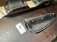 Divers carbon