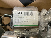 Divers cv-installatiemateriaal - afbeelding 3 van  13