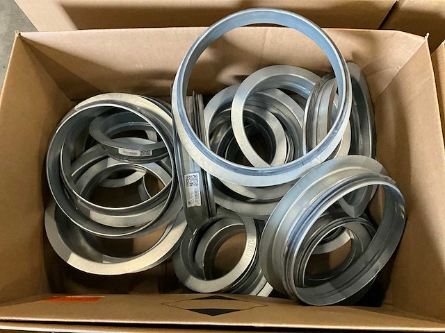 Divers cv-installatiemateriaal - afbeelding 5 van  13