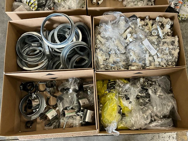 Divers cv-installatiemateriaal - afbeelding 9 van  13