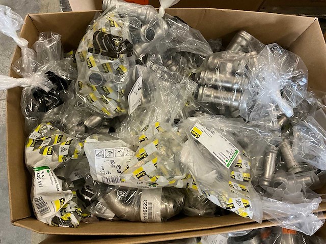 Divers cv-installatiemateriaal - afbeelding 3 van  14