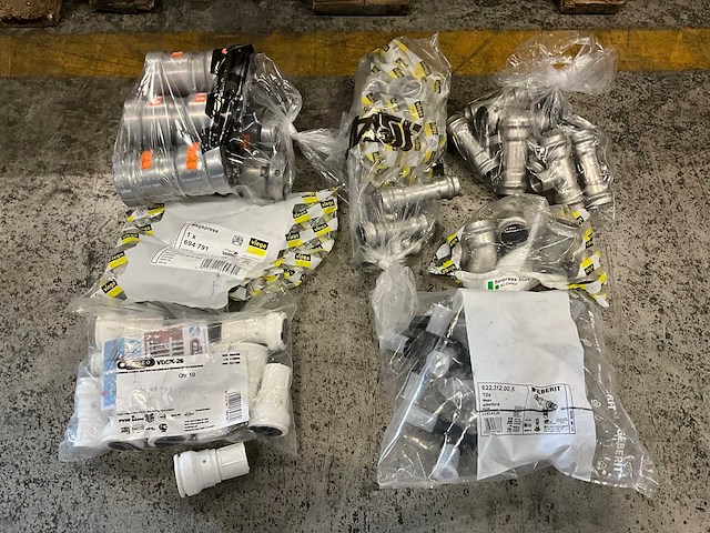 Divers cv-installatiemateriaal - afbeelding 1 van  14