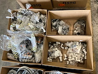 Divers cv-installatiemateriaal - afbeelding 11 van  14