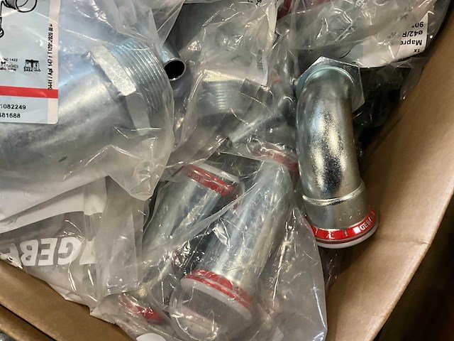 Divers cv-installatiemateriaal - afbeelding 8 van  17