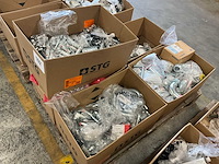 Divers cv-installatiemateriaal - afbeelding 14 van  17