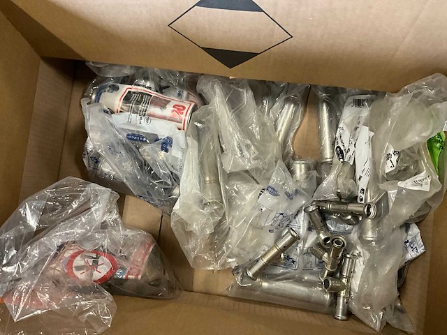 Divers cv-installatiemateriaal - afbeelding 3 van  13