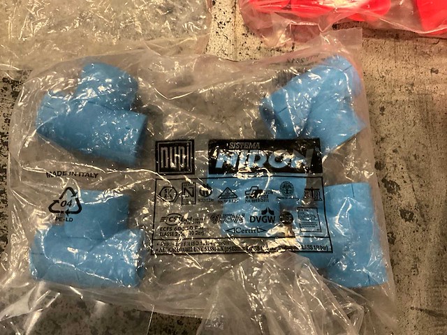 Divers cv-installatiemateriaal - afbeelding 7 van  13