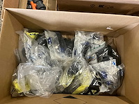 Divers cv-installatiemateriaal - afbeelding 3 van  16