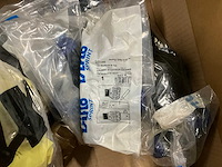 Divers cv-installatiemateriaal - afbeelding 4 van  16