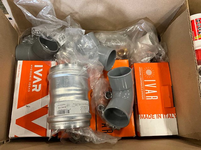 Divers cv-installatiemateriaal - afbeelding 6 van  16