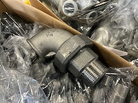 Divers cv-installatiemateriaal - afbeelding 12 van  17