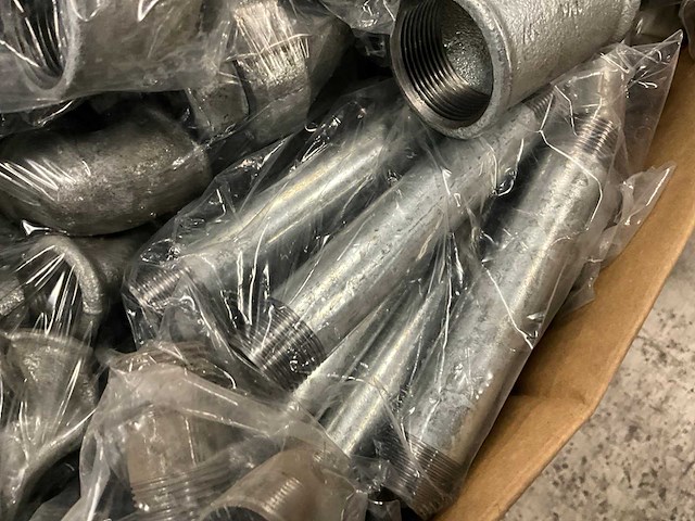 Divers cv-installatiemateriaal - afbeelding 16 van  17