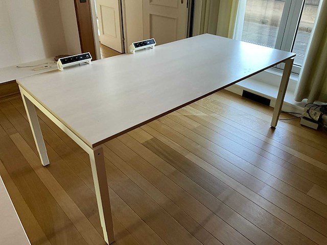 Divers design kantoormeubilair (13x) - afbeelding 21 van  34