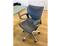 Divers design kantoormeubilair (13x) - afbeelding 30 van  34