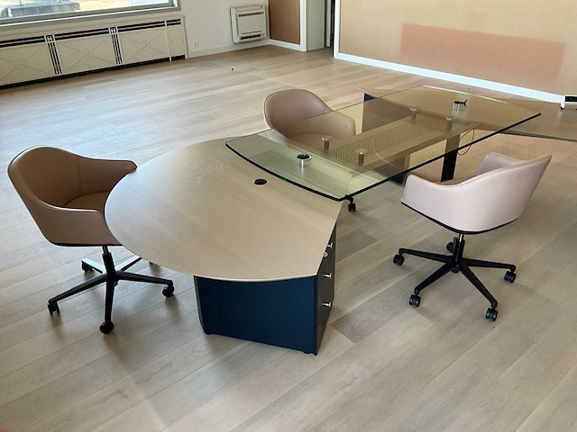 Divers design kantoormeubilair (5x) - afbeelding 12 van  26