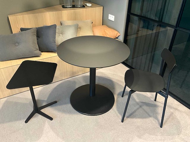 Divers design meubilair - afbeelding 1 van  1
