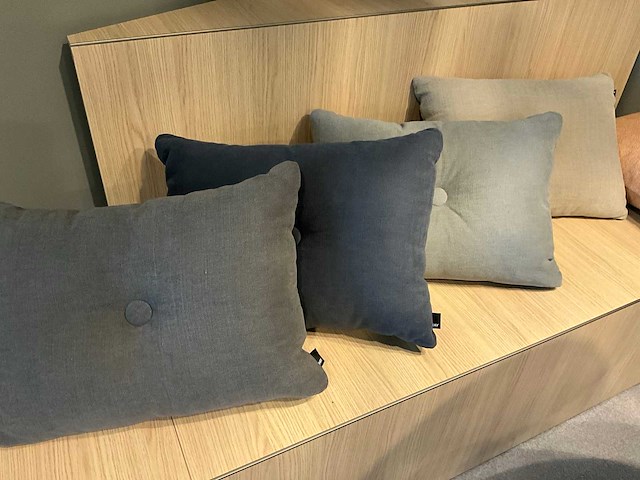 Divers design meubilair - afbeelding 12 van  12
