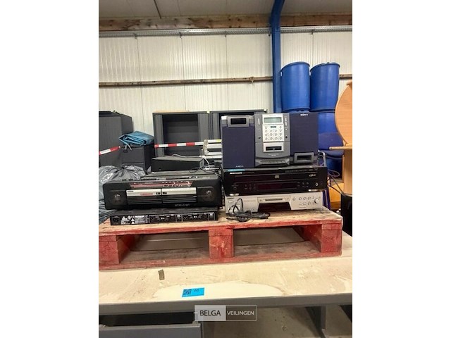 Divers electro - afbeelding 1 van  7