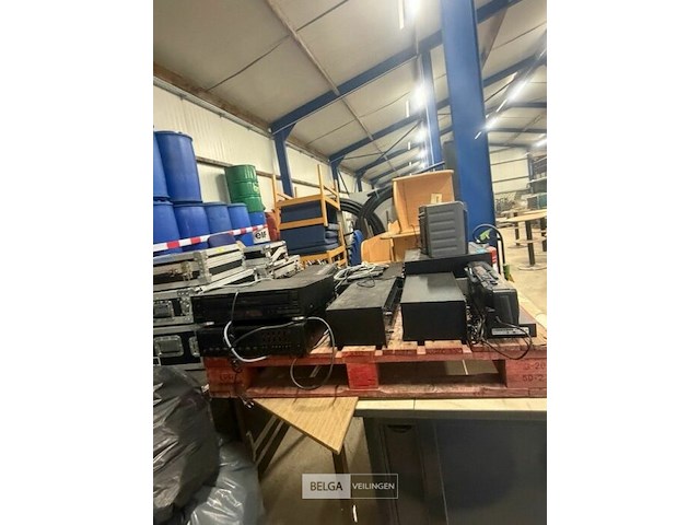 Divers electro - afbeelding 2 van  7