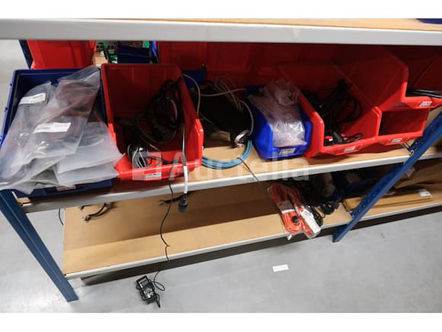 Divers elektrisch apparatuurpakket - afbeelding 8 van  25