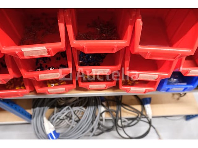 Divers elektrisch apparatuurpakket - afbeelding 3 van  29