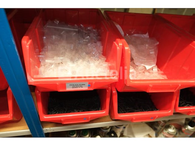 Divers elektrisch apparatuurpakket - afbeelding 13 van  29