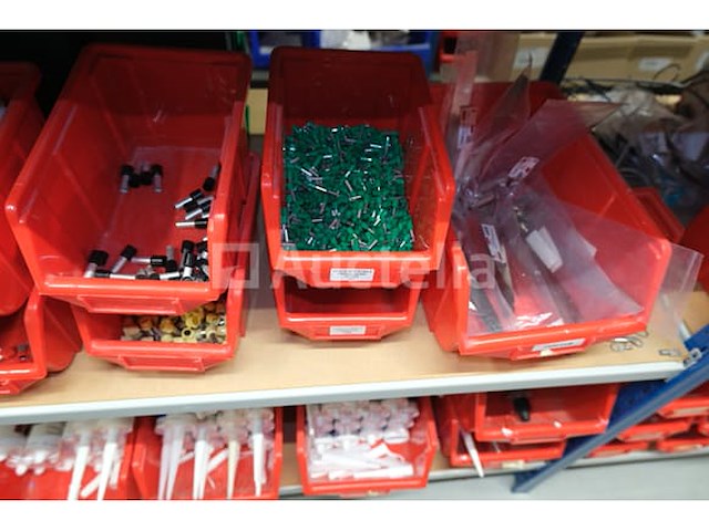 Divers elektrisch apparatuurpakket - afbeelding 24 van  29