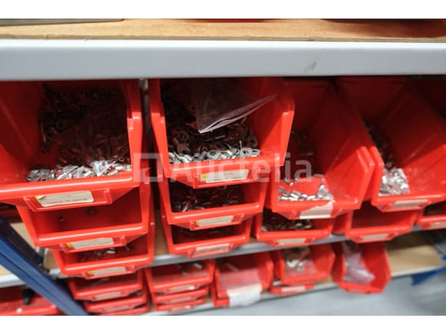 Divers elektrisch apparatuurpakket - afbeelding 27 van  29