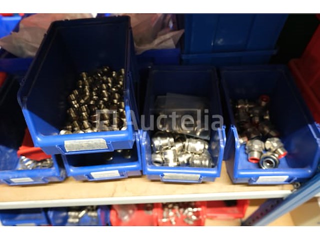 Divers elektrisch apparatuurpakket - afbeelding 22 van  29