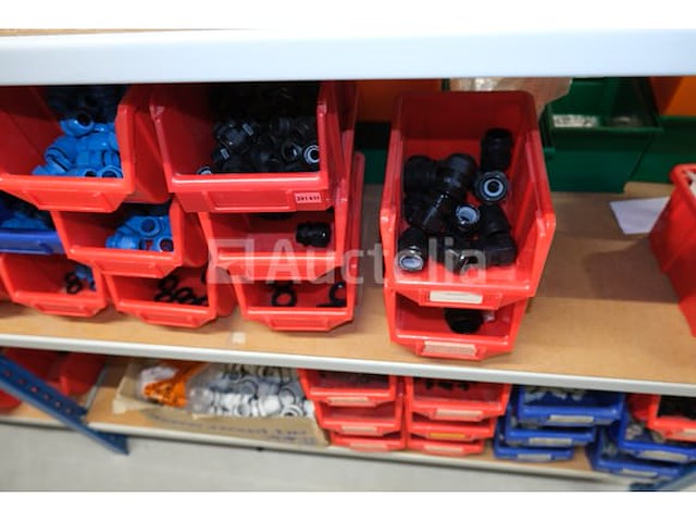 Divers elektrisch apparatuurpakket - afbeelding 24 van  29