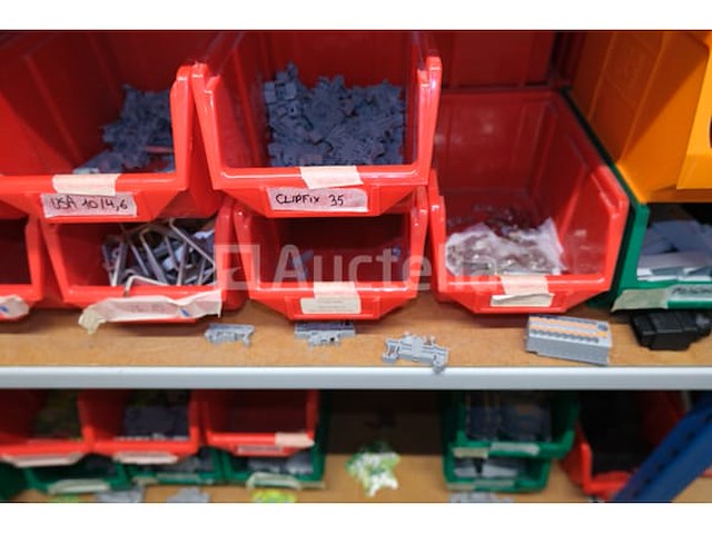 Divers elektrisch apparatuurpakket - afbeelding 15 van  21