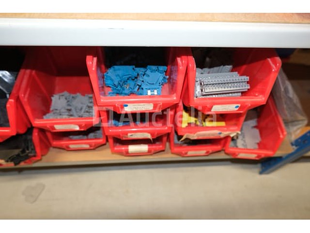 Divers elektrisch apparatuurpakket - afbeelding 20 van  21