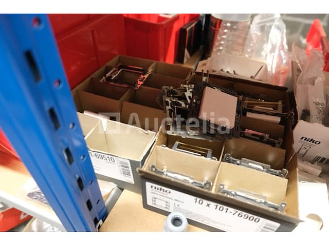 Divers elektrisch apparatuurpakket - afbeelding 20 van  22