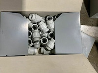 Divers elektrisch materiaal - afbeelding 3 van  5