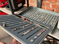 Divers elektrisch materiaal - afbeelding 8 van  8