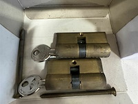 Divers elektro - afbeelding 7 van  8