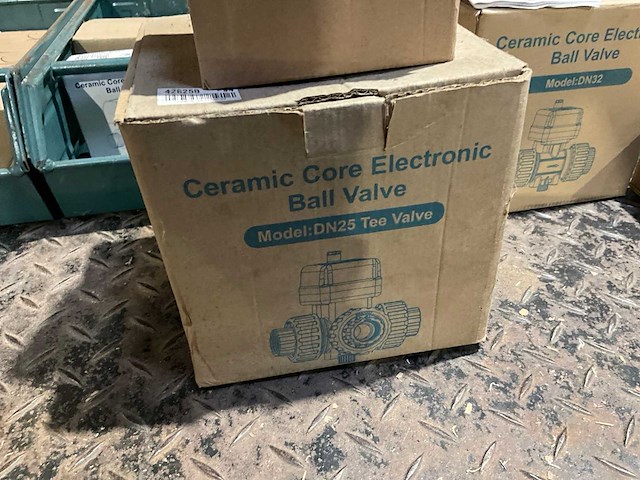 Divers elektronische regelkranen (20x) - afbeelding 3 van  10