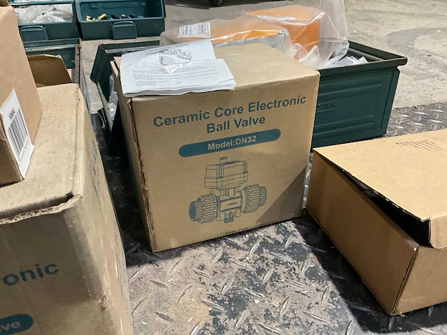 Divers elektronische regelkranen (20x) - afbeelding 4 van  10