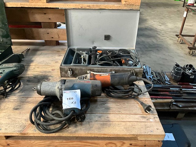 Divers gereedschap (3x) - afbeelding 1 van  7