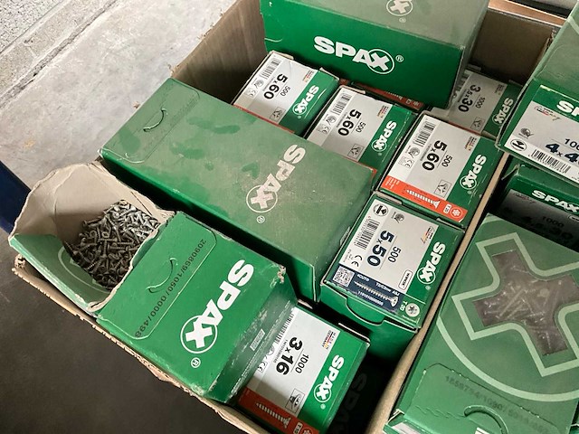 Divers gereedschap en bevestigingsmaterialen - afbeelding 12 van  12