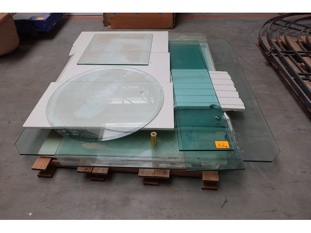 Divers glas - afbeelding 1 van  3