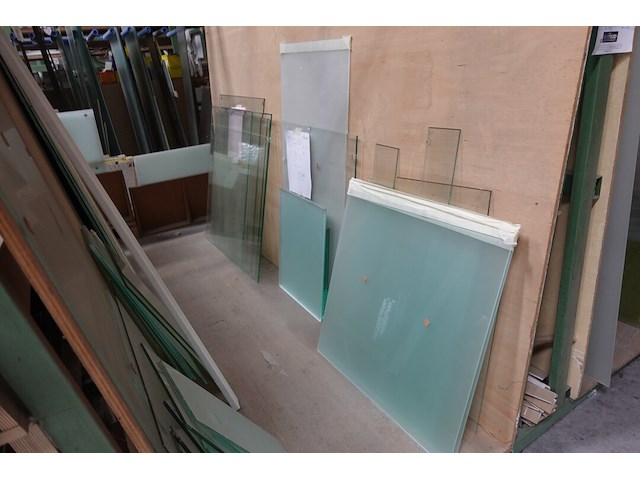 Divers glas - afbeelding 14 van  14