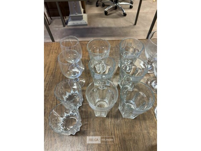 Divers glaswerk - afbeelding 4 van  5