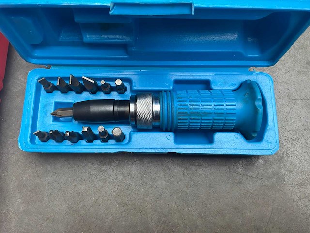 Divers handgereedschap (3x) - afbeelding 6 van  8
