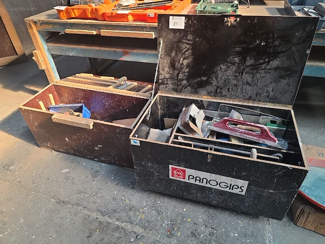 Divers handgereedschap no name - afbeelding 1 van  6